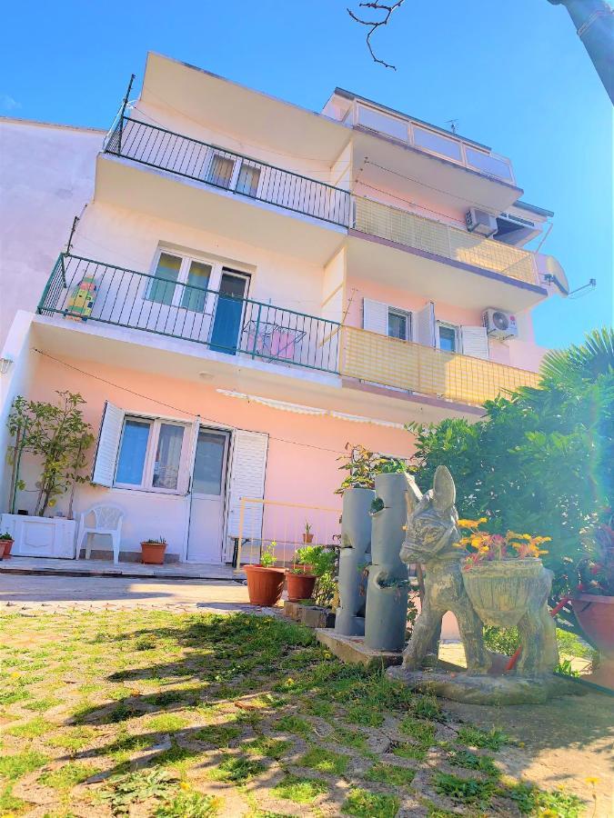 Roko Apartment House プリモシュテン エクステリア 写真